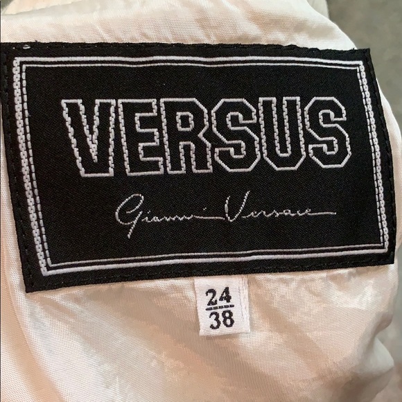 Auth Versus Gianni Versace blazer jacket runway - Picture 2 of 8